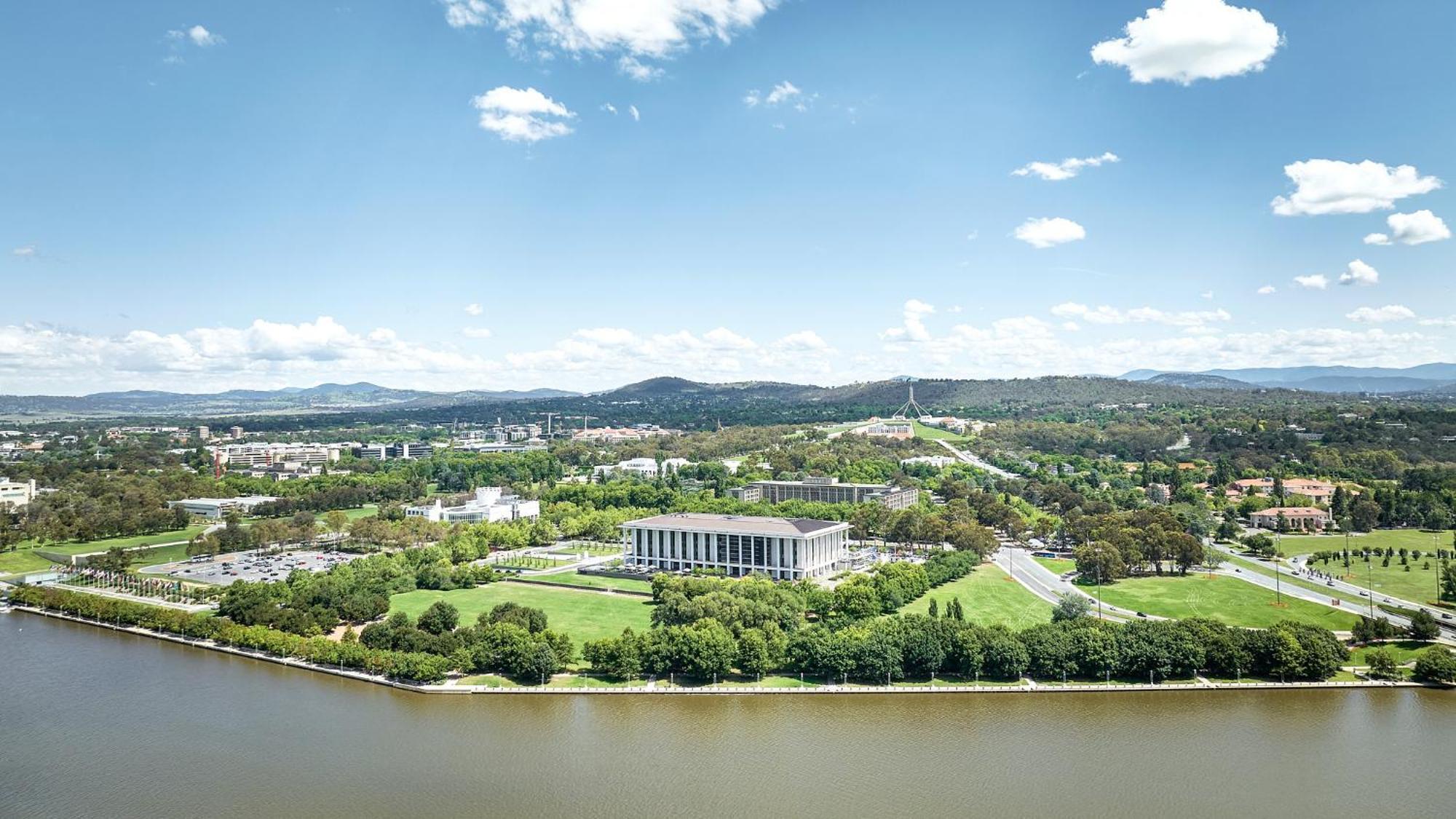 Meriton Suites Canberra Kültér fotó Aerial view of the Australian Institute of Sport