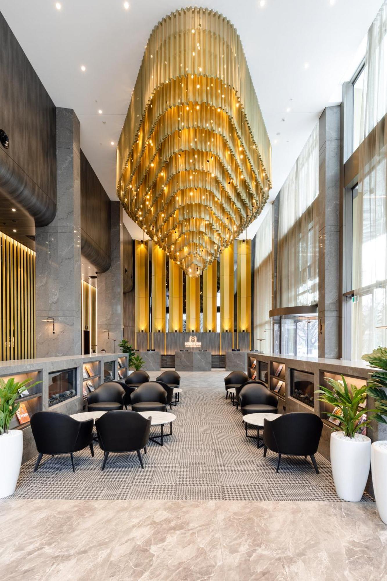 Meriton Suites Canberra Kültér fotó The lobby of the hotel