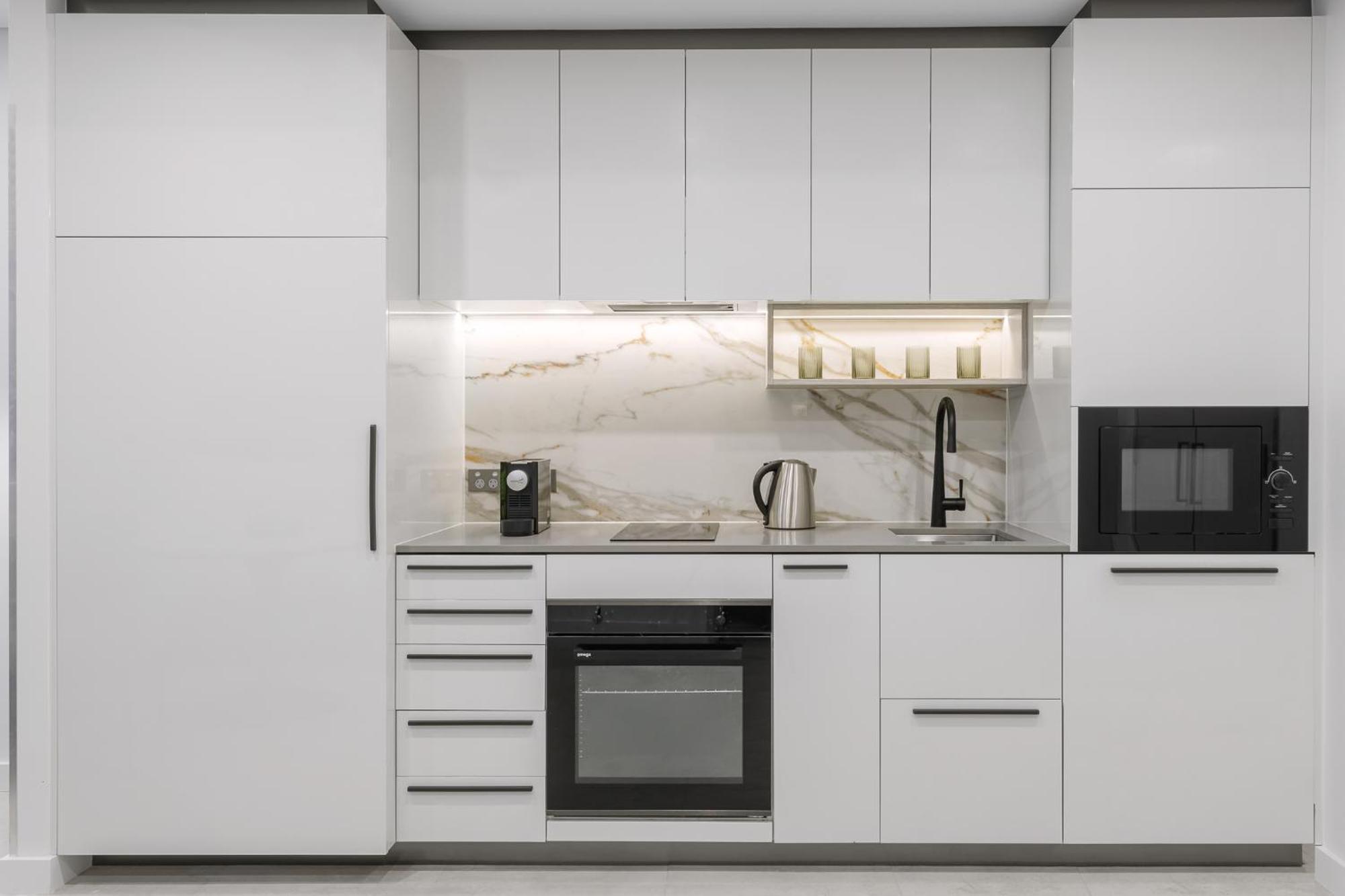 Meriton Suites Canberra Kültér fotó A modern kitchen